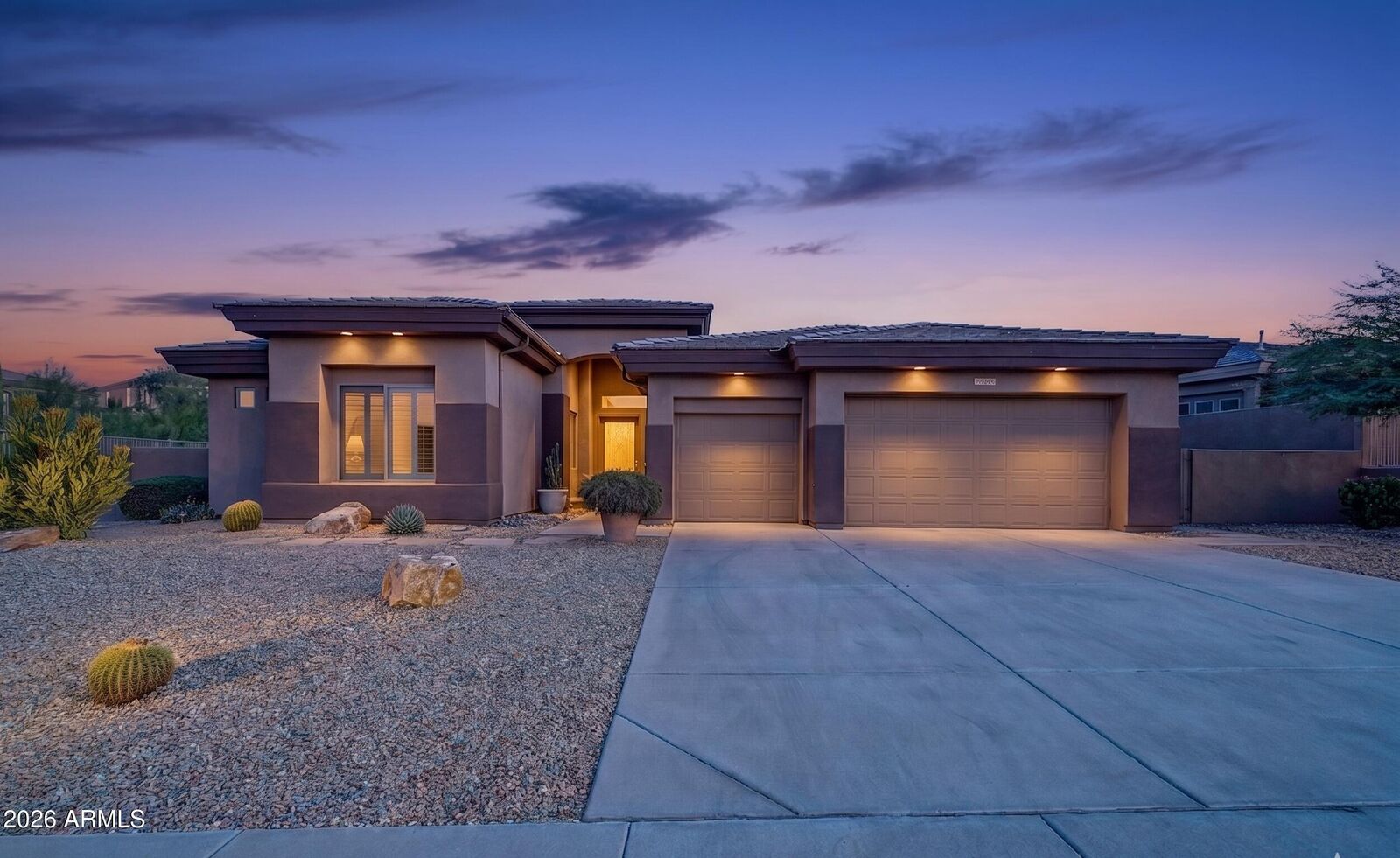 Property Photo: 15505 E Jojoba Lane AZ 85268