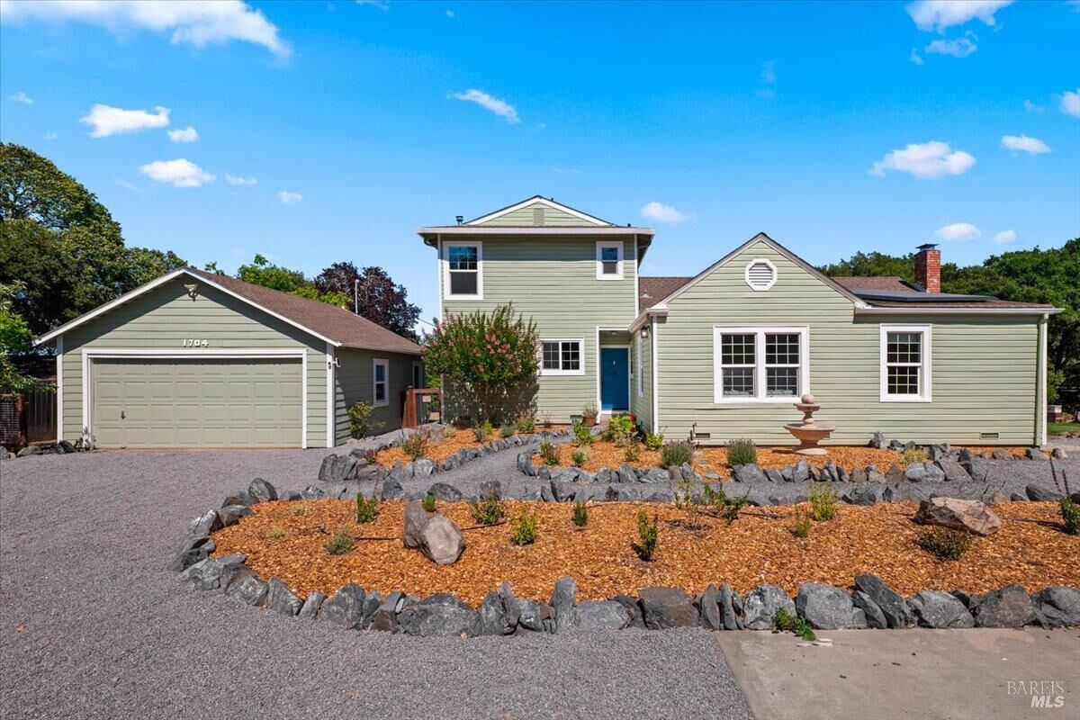 Property Photo: 1704 Hurlbut Lane CA 95472