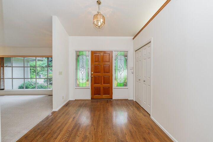 Property Photo: 13096 21A Avenue BC V4A 8M3