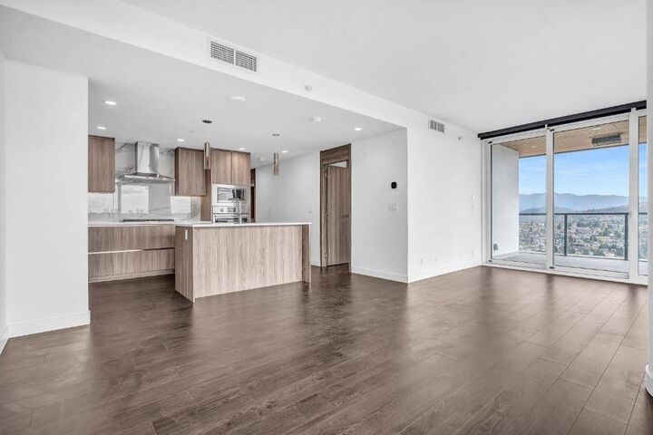 Property Photo:  4880 Lougheed Highway 5303  BC V5C 0N1 