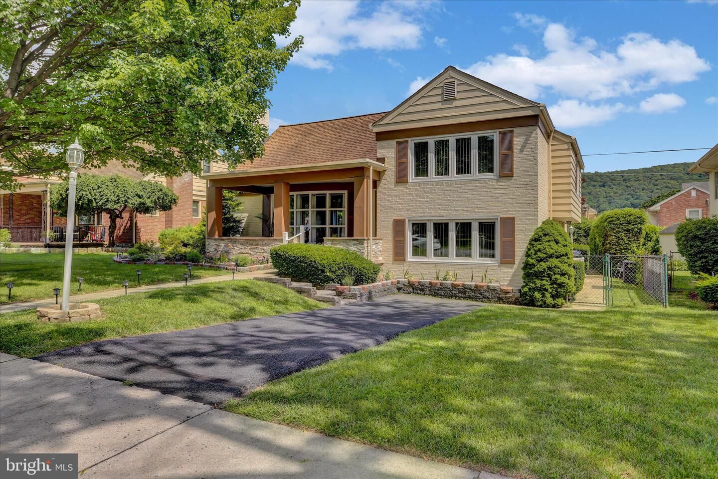 Property Photo:  919 Brighton Avenue  PA 19606 