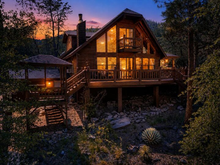 Property Photo:  5214 Pinecone Drive  AZ 85544 
