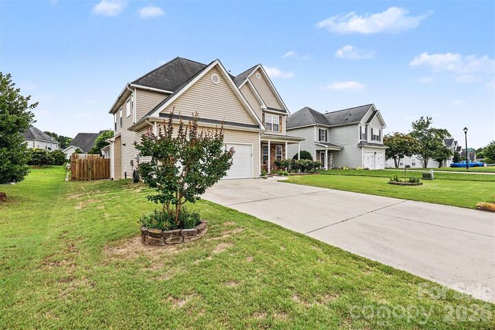 Property Photo:  652 Winding Branch Road  SC 29732 