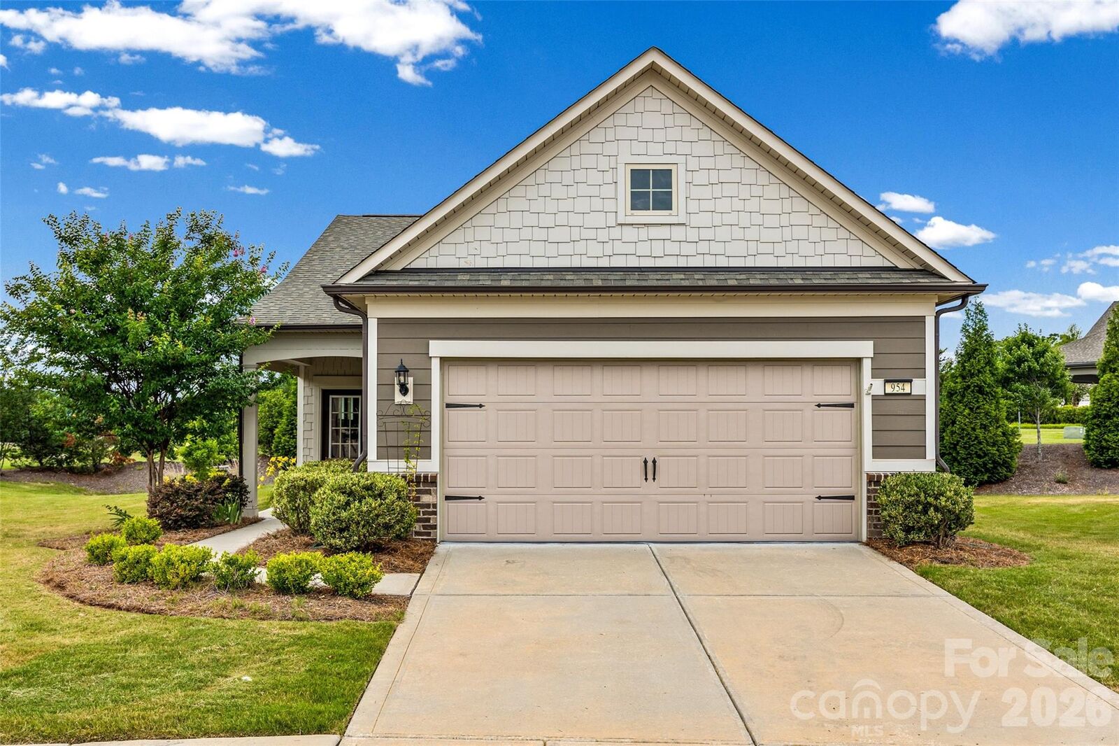 Property Photo: 954 Sunrise Lane SC 29715