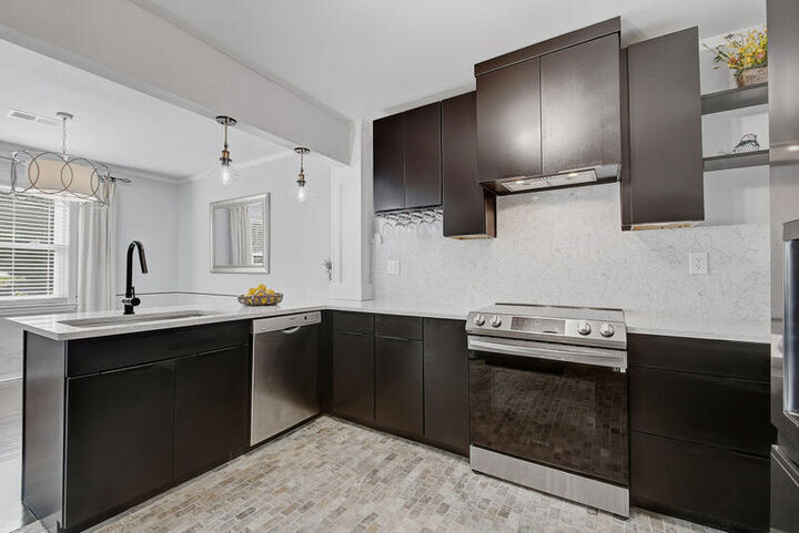 Property Photo:  5043 Victoria Avenue  SC 29405 