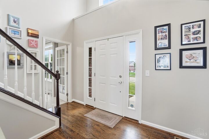 Property Photo: 6224 Vista View Court OH 45247