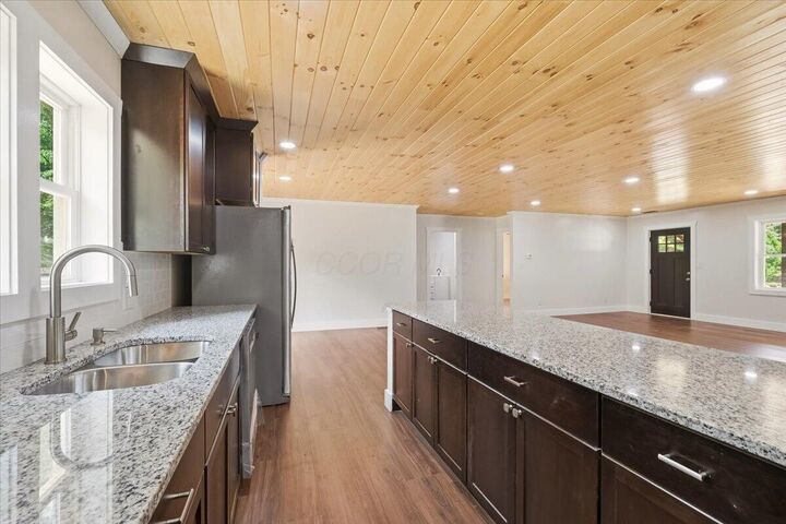 Property Photo:  39 Cherry Hill Court  OH 43028 