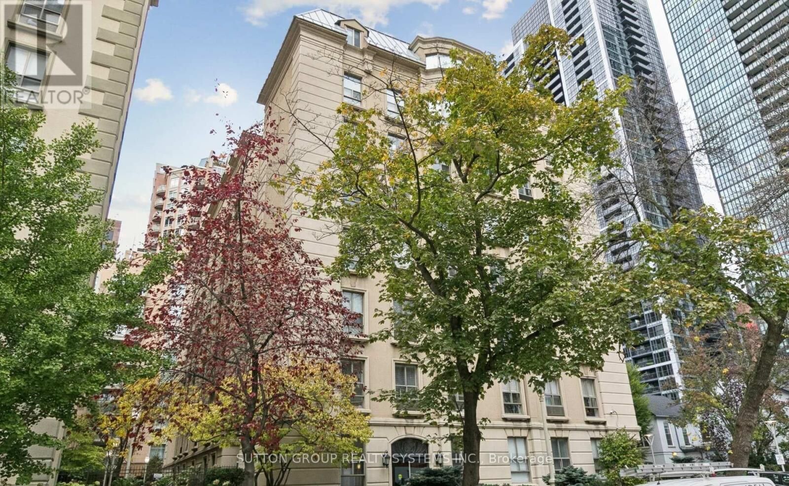 Property Photo:  88 Charles Street East 205  ON M4Y 2W7 