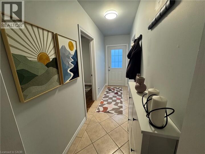 Photo de la propriété:  391 Bay Street North  ON L8L 1M8 