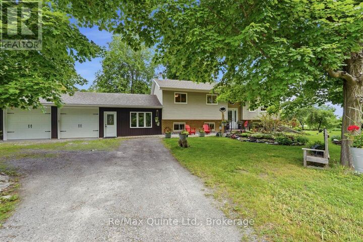 Property Photo: 608 Harrington Road ON K0K 2C0