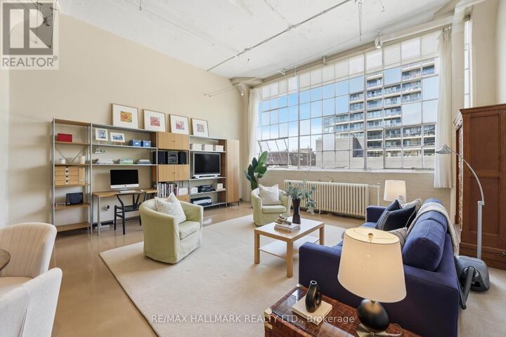 Property Photo:  245 Carlaw Avenue 203  ON M4M 2S6 