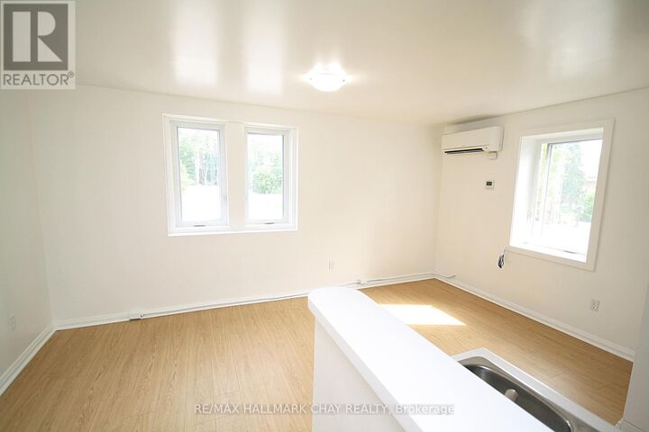 Property Photo: 58 Queen Street West 1 ON L0L 1P0
