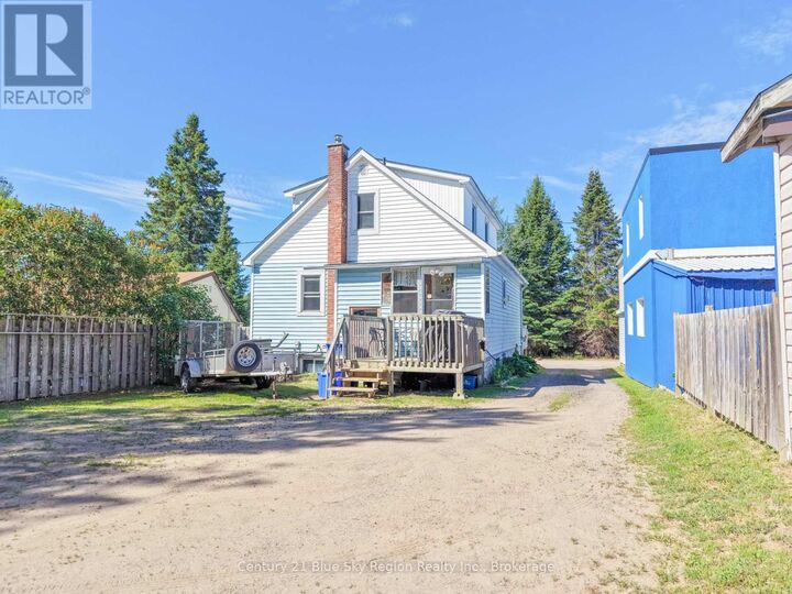 Property Photo: 712 Winters Street ON P1B 1S7