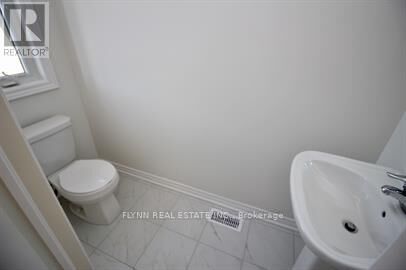 Property Photo:  95 Pinot Crescent  ON L8E 0J9 