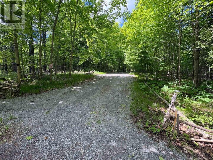 Property Photo:  2220 Silver Rock Lane  ON K0H 1W0 