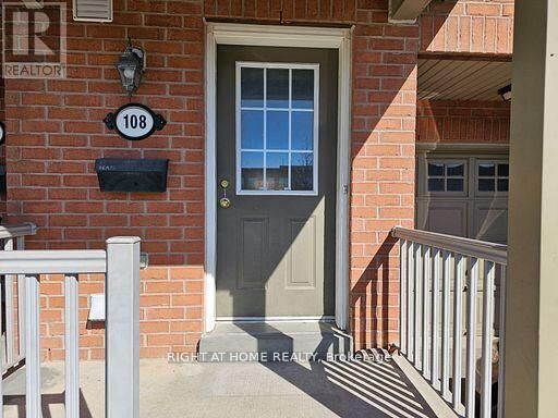 Property Photo: 3150 Erin Centre Boulevard 108 ON L5M 7Z3