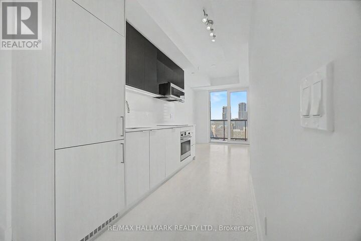 Property Photo:  308 Jarvis Street 2605  ON M5A 2P2 