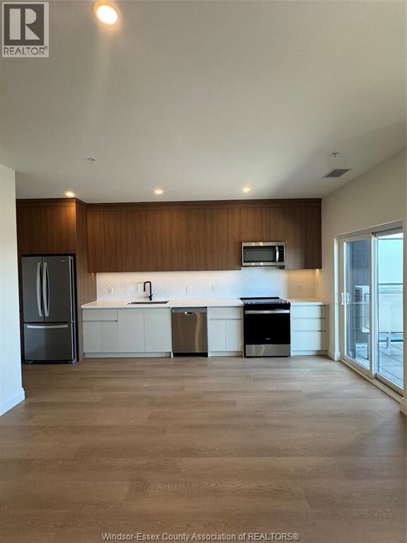 Property Photo: 4400 Laurier Parkway 470 ON N9H 0R1