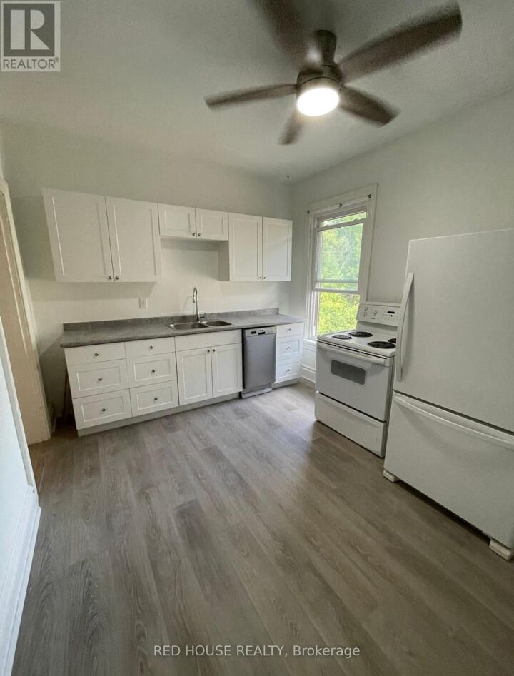 Property Photo:  323B Woolwich Street Northwest  ON N1H 3W4 