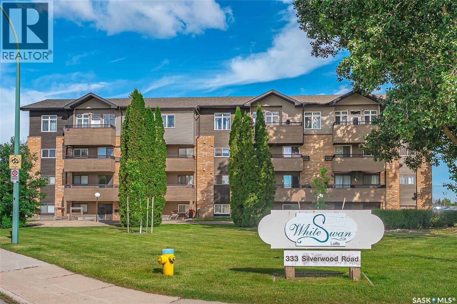 Property Photo:  105 333 Silverwood Road  SK S7K 6G1 