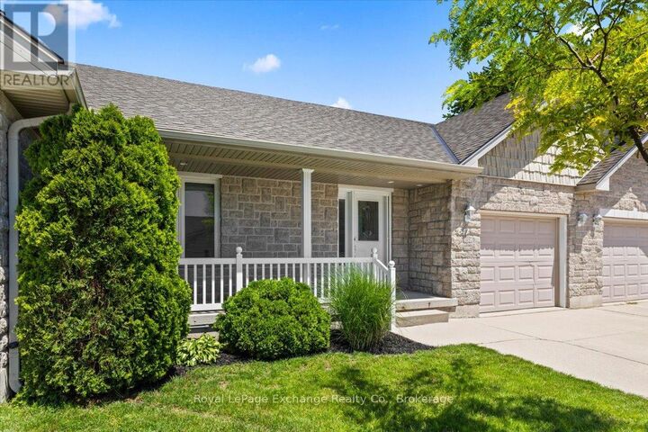 Property Photo:  647 Pipers Court  ON N2Z 0A1 