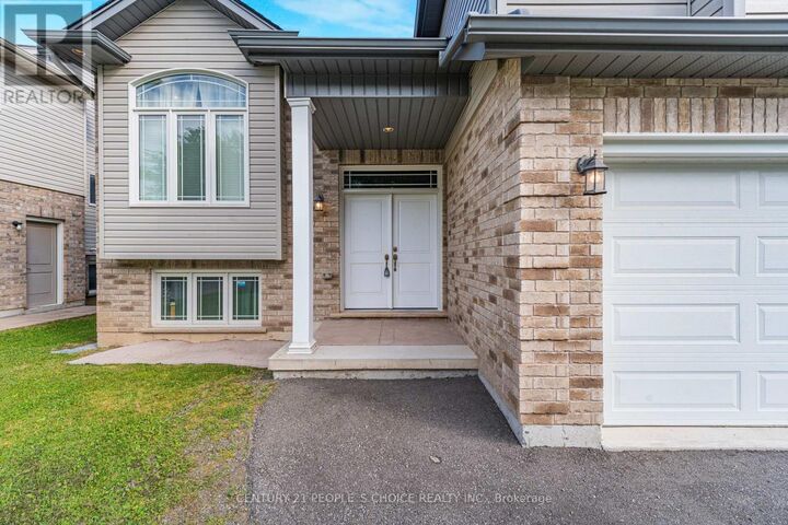 Property Photo: 6534 Sam Iorfida Drive ON L2G 0H5