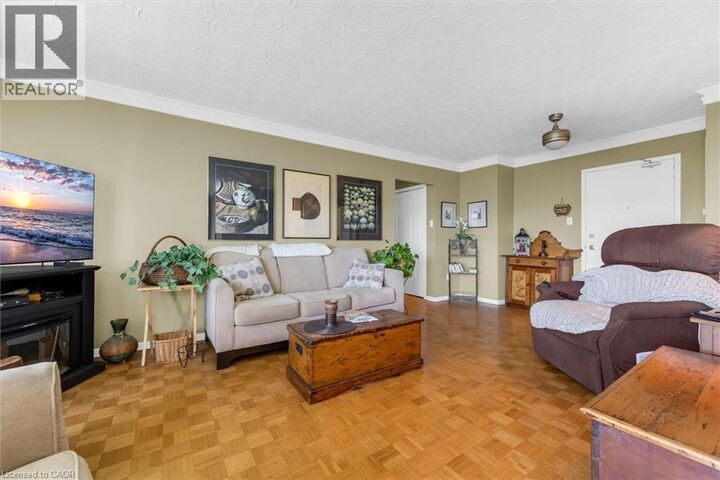 Property Photo: 35 Towering Heights Boulevard 1007 ON L2T 3G8