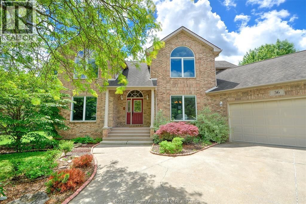 Property Photo:  36 Meadow Lane  ON N8M 3C5 