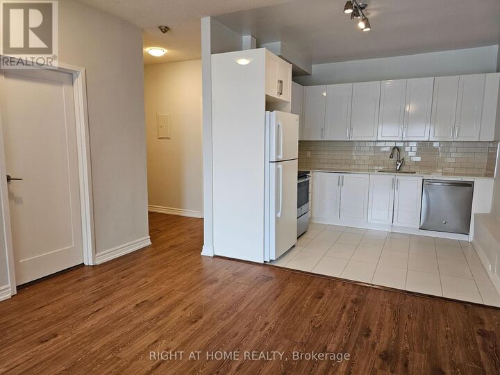 Property Photo: 1801 Eglinton Avenue West 201 ON M6E 2H8