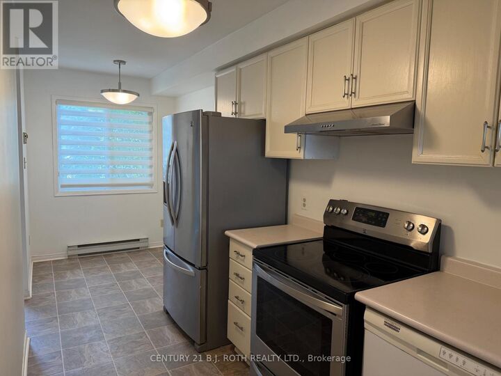 Property Photo:  2 Laguna Parkway 2  ON L0K 1B0 