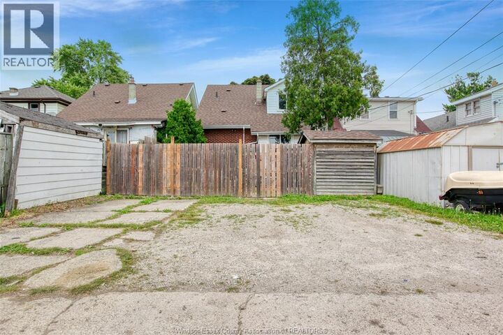 Property Photo:  1453 Marentette Upper  ON N8X 4E2 