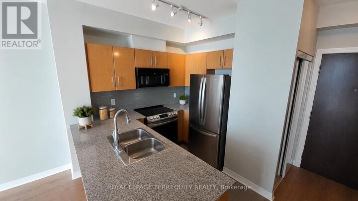 Property Photo:  16 Yonge Street 3408  ON M5E 2A1 