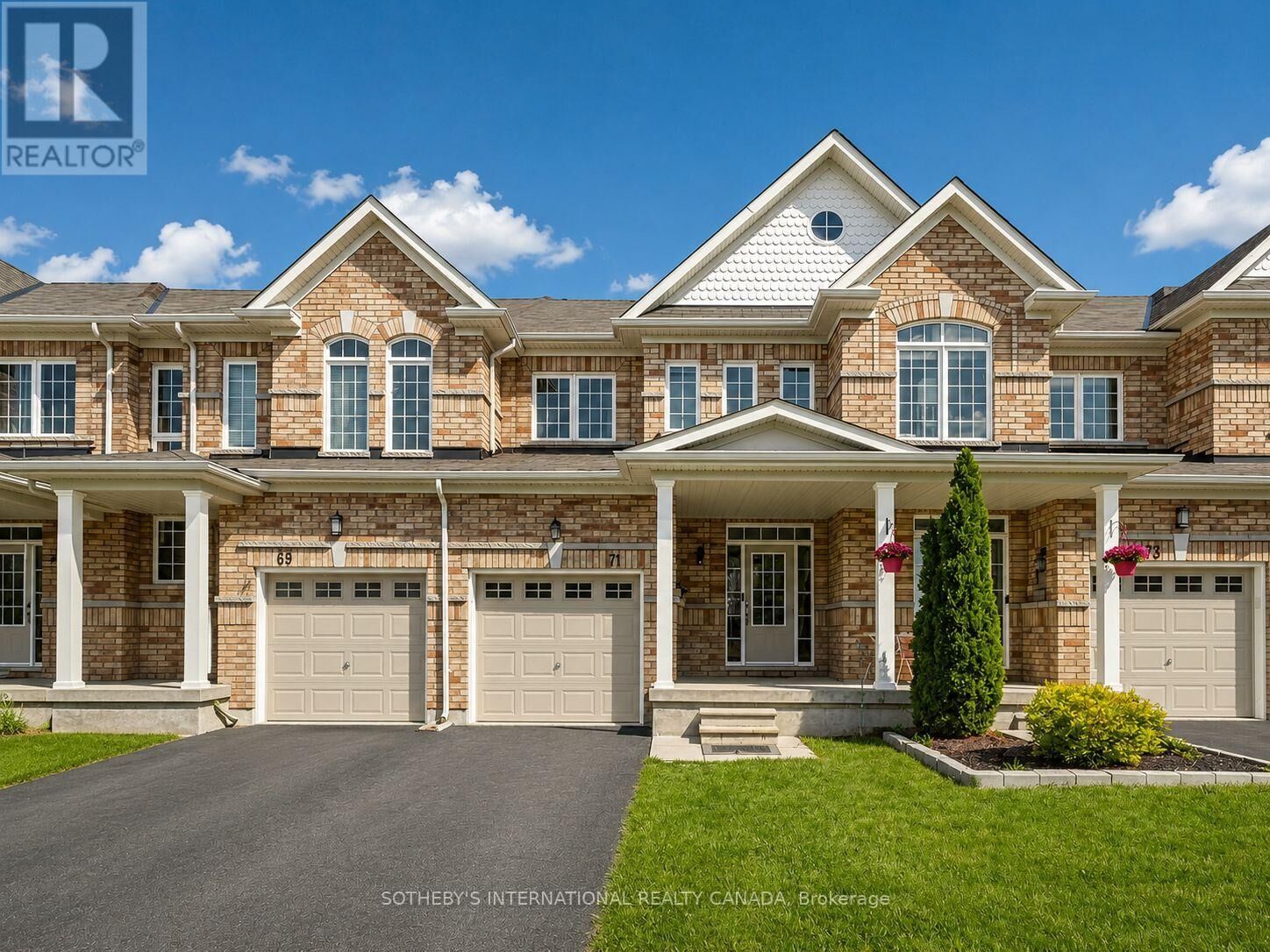 Property Photo:  71 Daniele Crescent  ON L3Z 0V7 