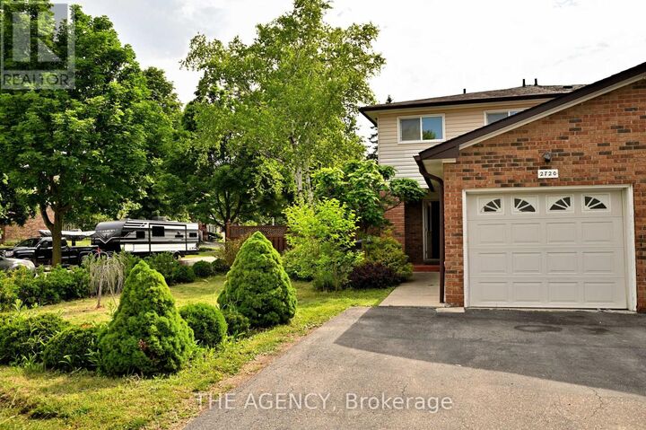 Property Photo: 2720 Windjammer Road ON L5L 1T7