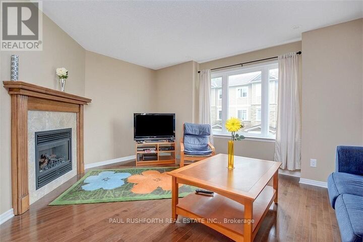 Property Photo:  301 Mosaic Private  ON K2K 0H1 