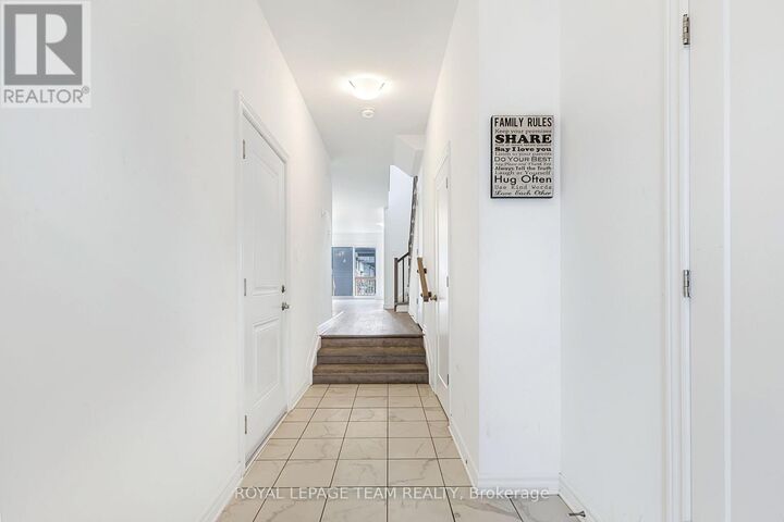 Property Photo:  126 Dowdall Circle  ON K7C 0S4 
