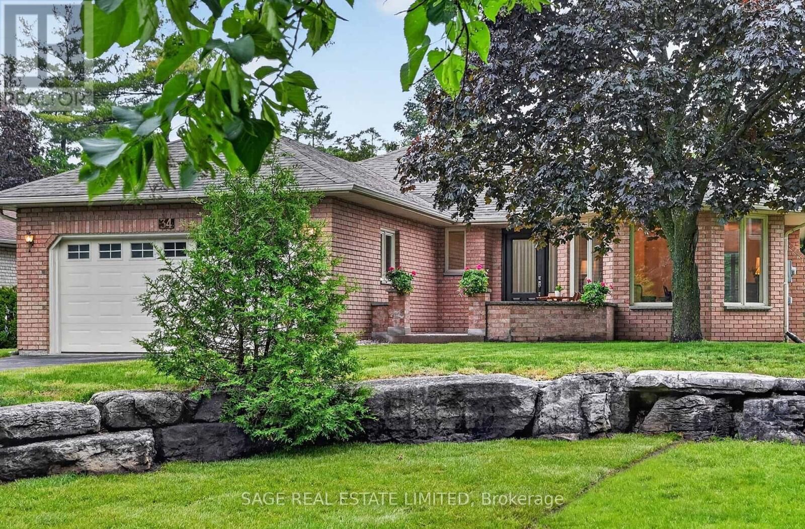 Property Photo:  34 Patricia Place  ON K0M 1A0 