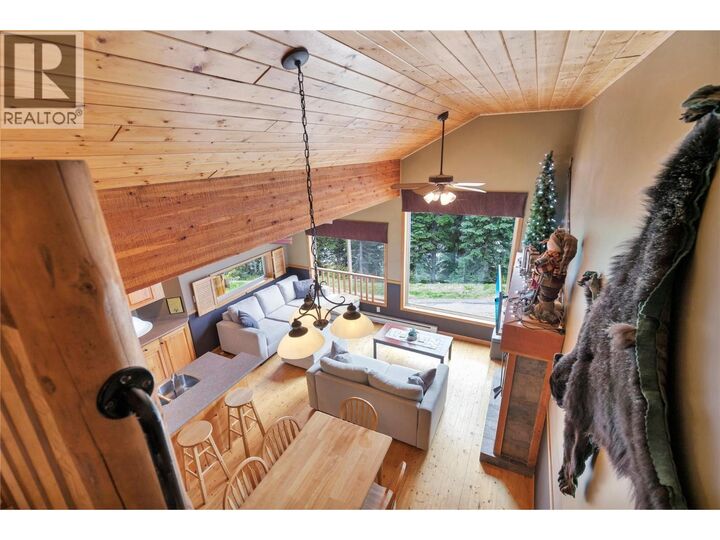Property Photo: 4825 Snow Pines Road BC V0H 1A0