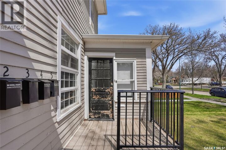 Property Photo: 610 Albert Avenue SK S7N 1G7