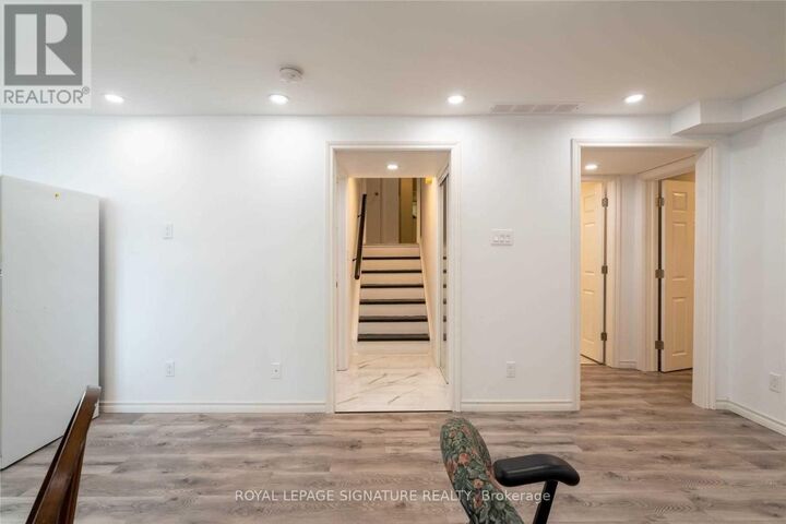 Property Photo: 418 Waverly Street ON L1J 5W3