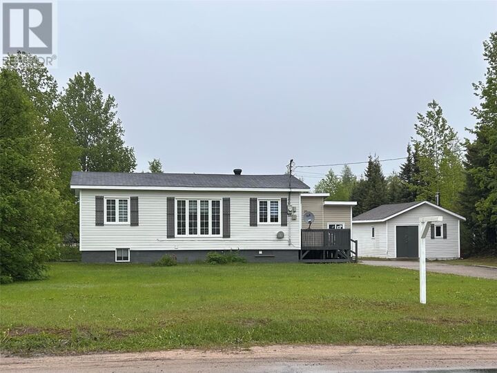 20 Pleasant Street — photo 1