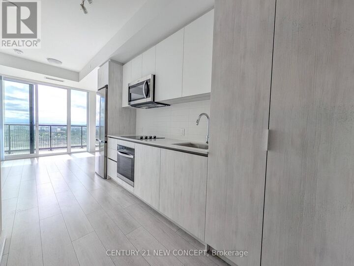 Property Photo: 5858 Yonge Street 3301 ON M2M 0C6