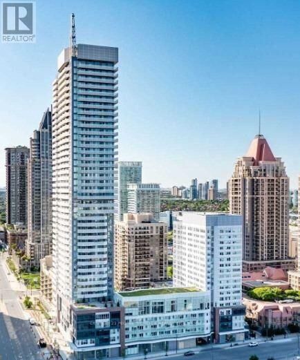 Property Photo: 4065 Confederation Parkway 2105 ON L5B 4N1