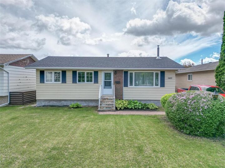 Property Photo: 3410 Van Horne Avenue MB R7B 3H4
