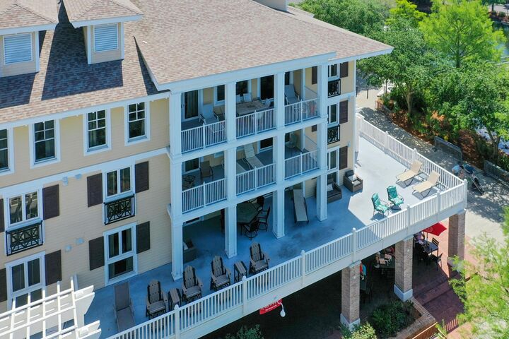Property Photo: 9100 Baytowne Wharf Boulevard 274/276 FL 32550