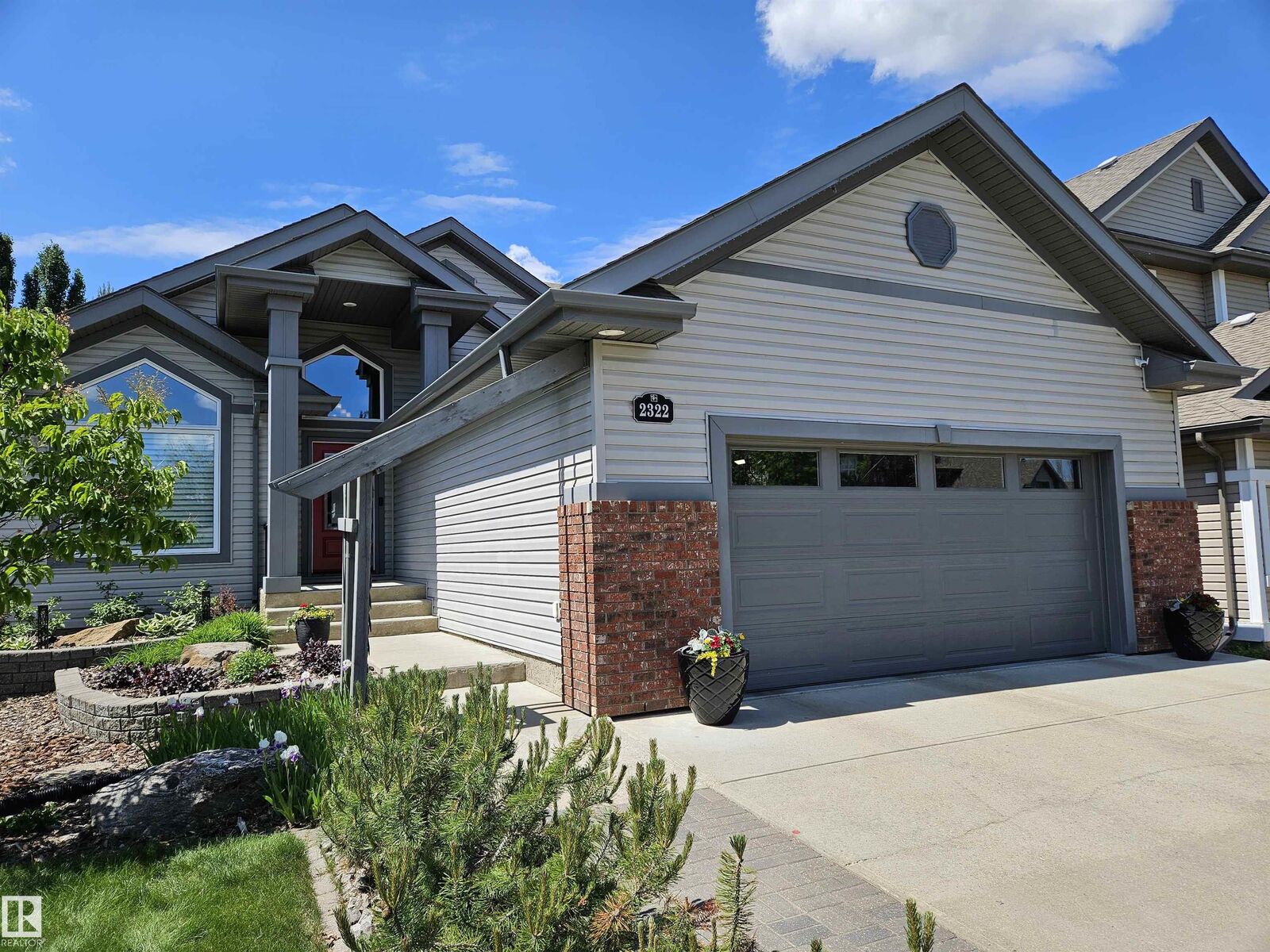 Property Photo: 2322 Rutherford Way SW AB T6W 1P4