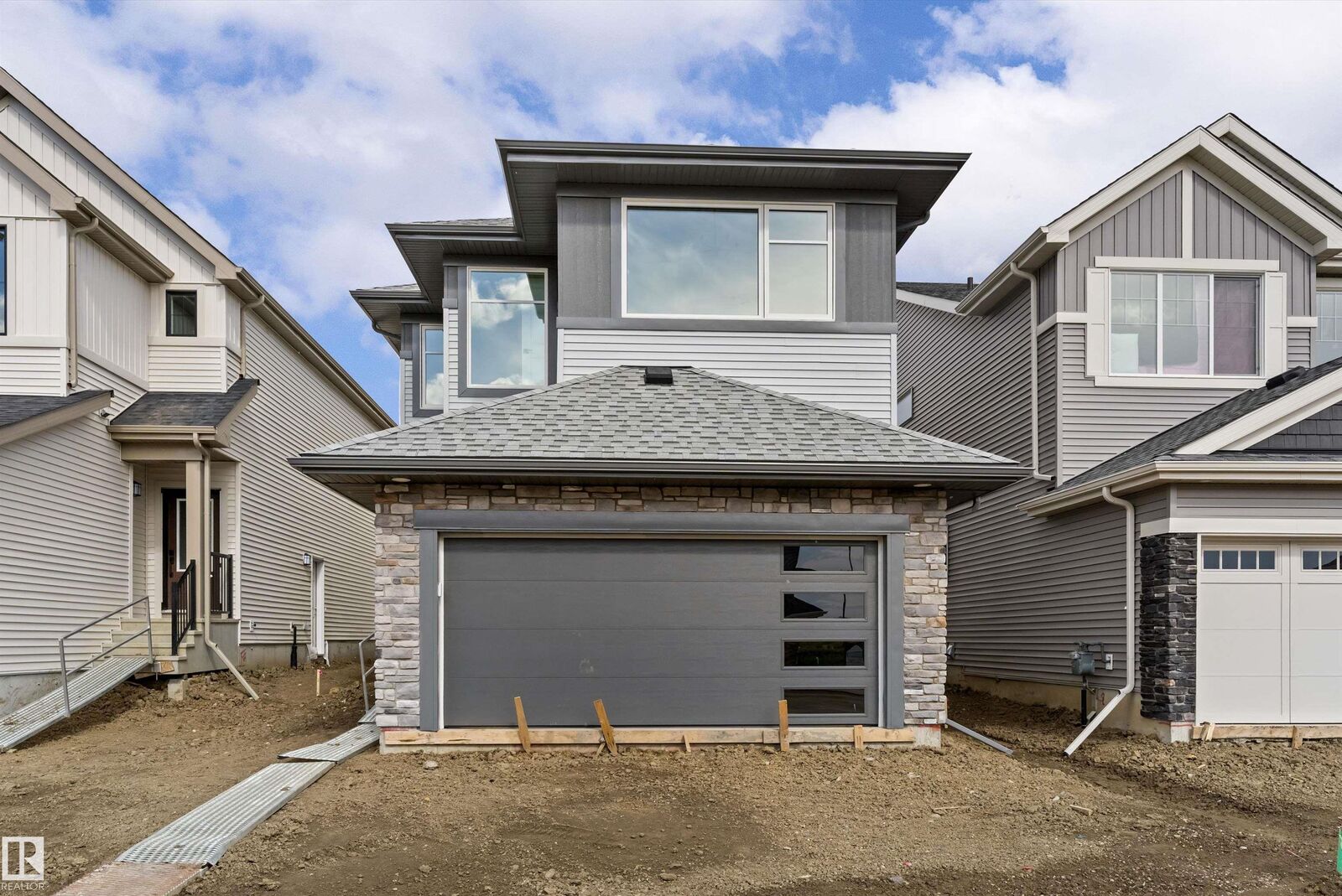 Property Photo: 5133 Cawsey Bend SW AB T6W 5Y5
