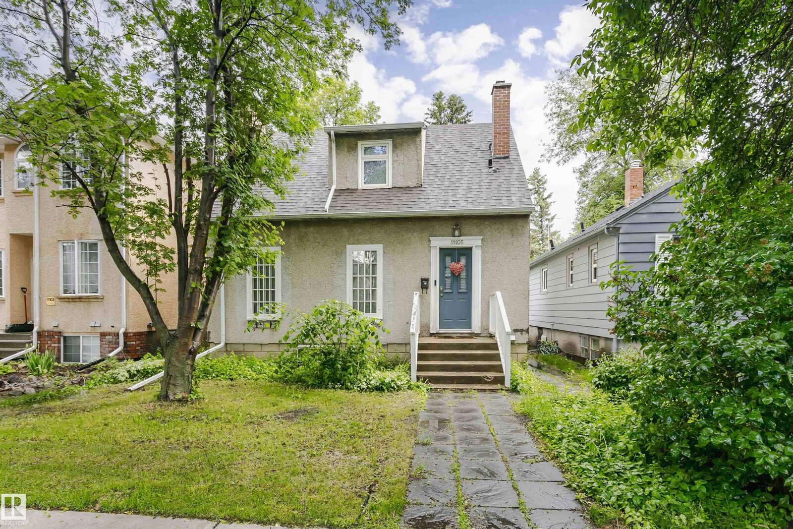 Property Photo:  11105 81 Avenue NW  AB T6G 0S6 