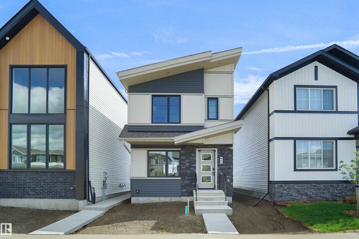 82 Juniper Wynd — photo 1