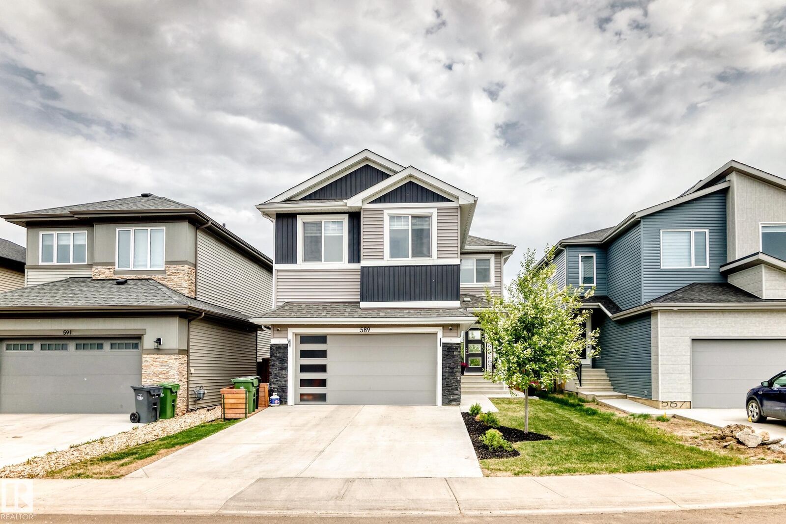 Property Photo: 589 Boulder Wynd AB T9E 1M1